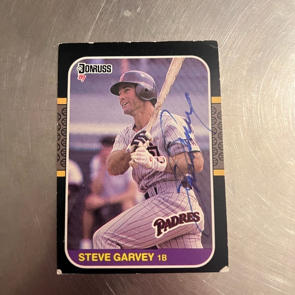 1987 Donruss Steve Garvey Baseball Card – Hand Signed